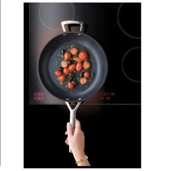 Le Creuset Koekenpan Les Forgées TNS - ø 28 Cm - Standaard Anti-aanbaklaag 16 Le Creuset Koekenpan Les Forgées TNS - ø 28 Cm - Standaard Anti-aanbaklaag -Keukenbenodigdheden Winkel 1200x1200 124