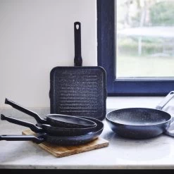 BK Universe Grillpan 26x26 Cm - Inductie - Anti-aanbak - PFAS-vrij 7 BK Universe Grillpan 26x26 Cm - Inductie - Anti-aanbak - PFAS-vrij -Keukenbenodigdheden Winkel 1200x1200 161