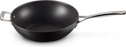 LE CREUSET - Les Forgees - Wokpan 30cm -Keukenbenodigdheden Winkel 1200x445