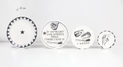 Blond Amsterdam - X Noir - Bord - I Licked - Ø 22 Cm 9 Blond Amsterdam - X Noir - Bord - I Licked - Ø 22 Cm -Keukenbenodigdheden Winkel 1200x663 1