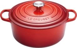 Le Creuset Signature Braadpan - 4,2 L - 24 Cm - Kersenrood -Keukenbenodigdheden Winkel 1200x753 3