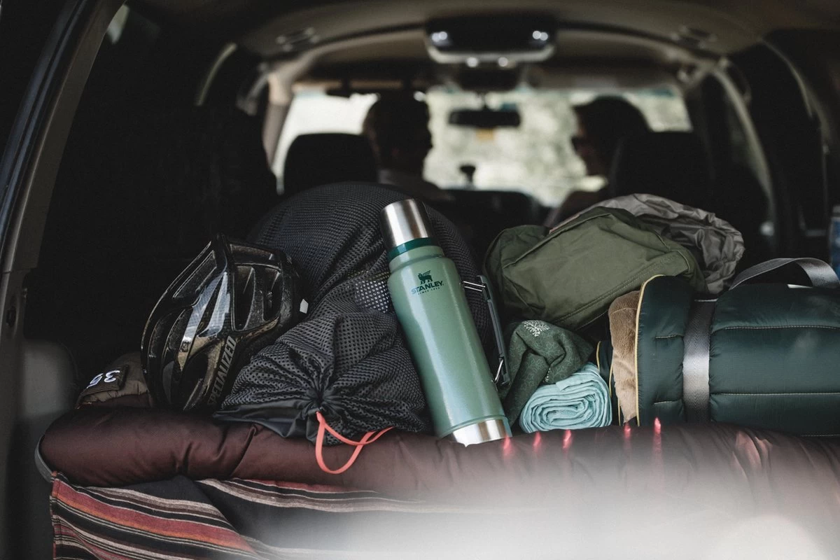 Stanley The Legendary Classic Bottle 1,40L - Thermosfles - Hammertone Green 3 Stanley The Legendary Classic Bottle 1,40L - Thermosfles - Hammertone Green - Afbeelding 3