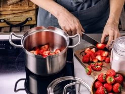 BK Q-linair Master Glas Pannenset - 5-delig - Glazen Deksel - Veilig Afgietsysteem - Inductie 34 BK Q-linair Master Glas Pannenset - 5-delig - Glazen Deksel - Veilig Afgietsysteem - Inductie -Keukenbenodigdheden Winkel 1200x900 32