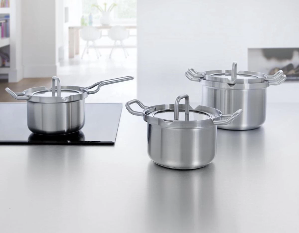 BK Q-linair Master Glas Pannenset - 5-delig - Glazen Deksel - Veilig Afgietsysteem - Inductie 10 BK Q-linair Master Glas Pannenset - 5-delig - Glazen Deksel - Veilig Afgietsysteem - Inductie - Afbeelding 10