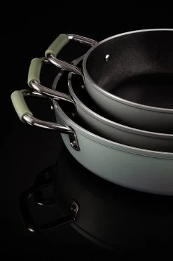 Primecook - Braadpan / Hapjespan Met Deksel - Ø 28 Cm - PFAS-vrij - Inductie - Ecoshield -Keukenbenodigdheden Winkel 797x1200